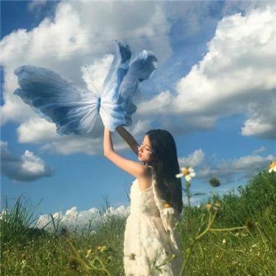 好一个侯府真千金